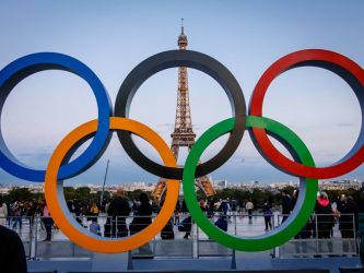 Olimpiade: dopo un secolo torna a Parigi, tra breakdance e russi senza bandiera