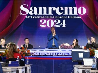 Sanremo, record di ascolti per la finale. Angelina Mango dice sì all’Eurovision