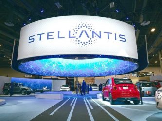 Stellantis: la ricetta Tavares, tagli alle spese e pochi investimenti