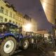 Agricoltori in protesta, mille trattori schierati davanti al Parlamento di Bruxelles