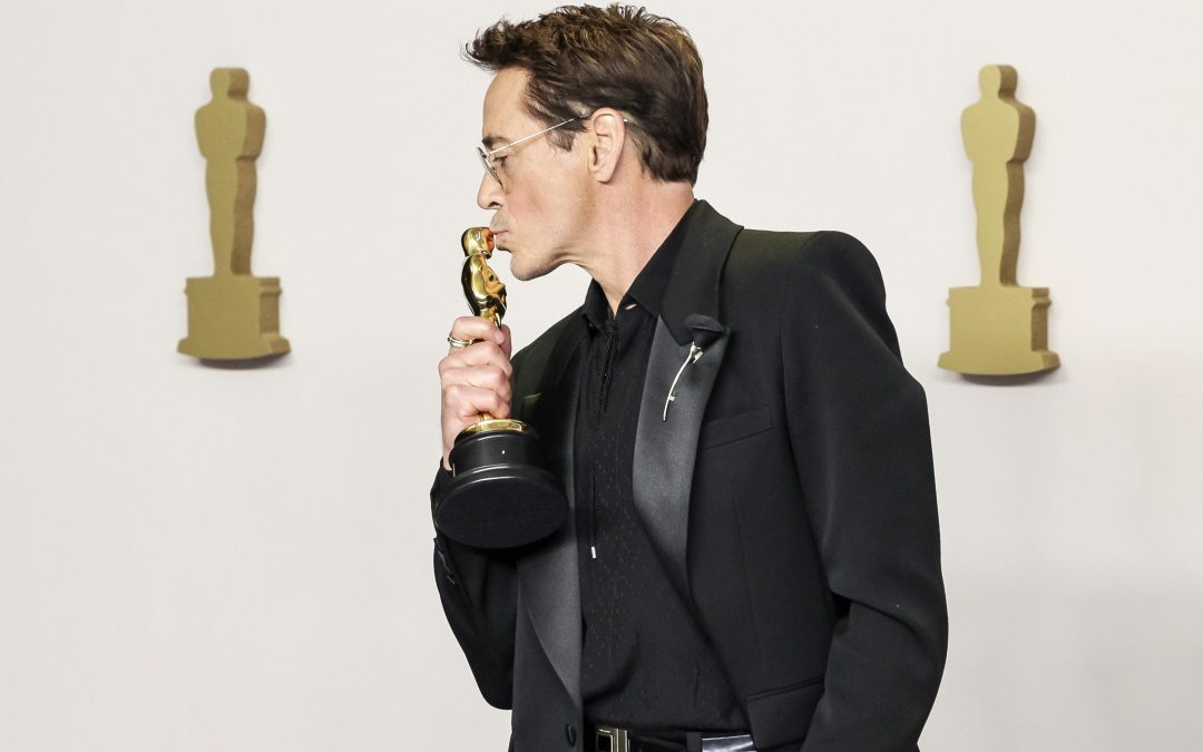 Oscar 2024: trionfo Oppenheimer, Povere Creature! regala la statuetta a Emma Stone