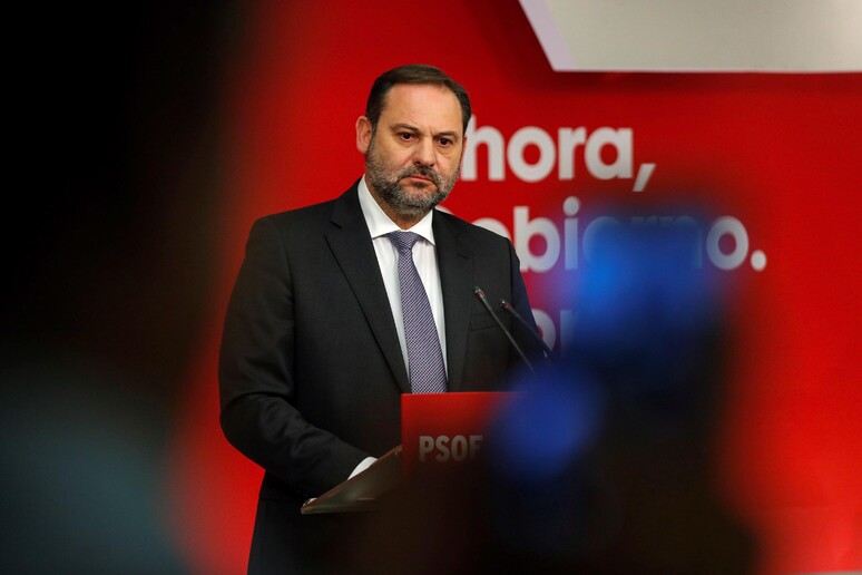 Spagna, il governo di Sánchez travolto da uno scandalo di corruzione