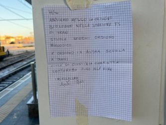 Trani, allarme bomba: scuole chiuse e treni fermi