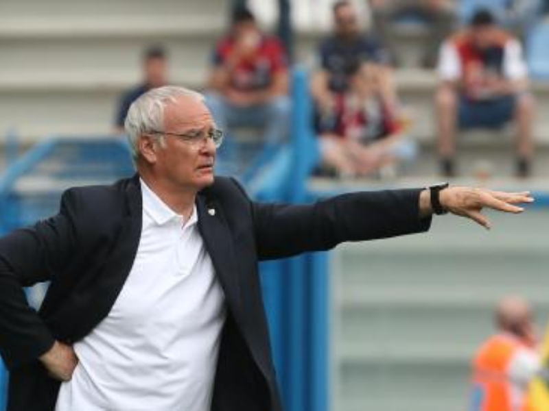 Claudio Ranieri torna sulla panchina della Roma: «Una gatta da pelare, ma non posso dire no»