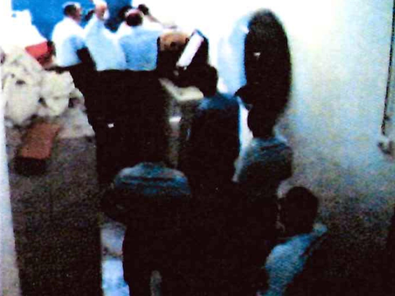 Trapani, torture sui detenuti: 11 agenti arrestati
