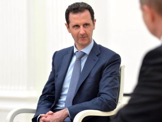 Dall’ascesa (imprevista) al potere al crollo del regime: chi è Bashar al-Assad