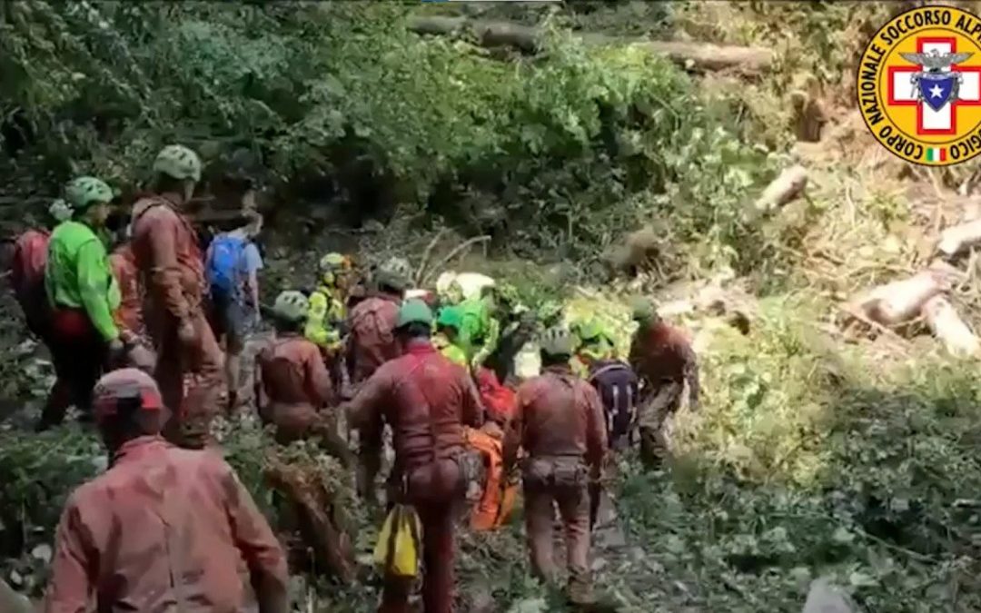 La speleologa Ottavia Piana ancora bloccata nella grotta: esplosioni controllate per estrarla