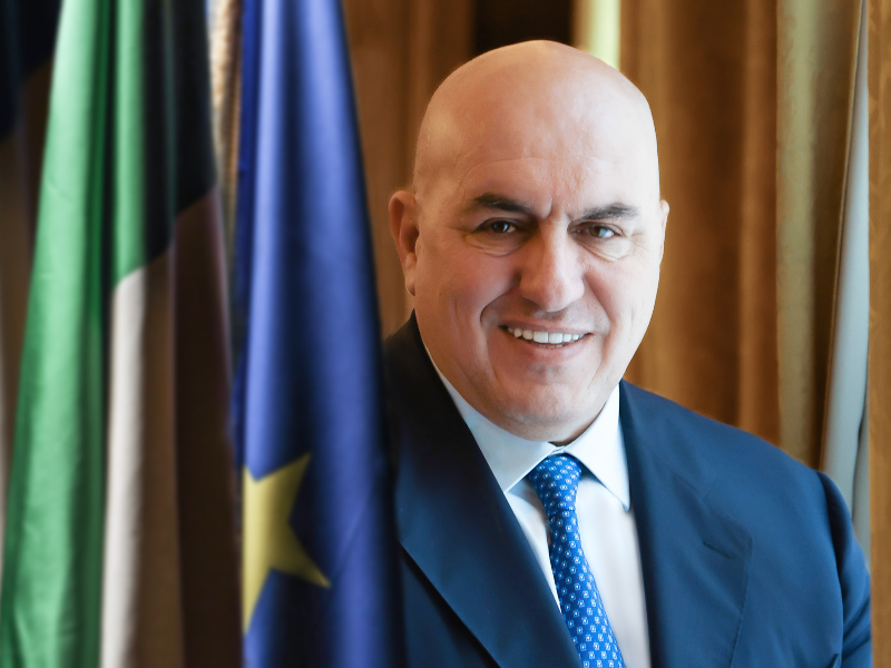 Il ministro Crosetto: «Spendere il 5% in armi è impossibile. Lavoriamo per raggiungere l’obiettivo Nato»
