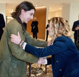 Liberazione di Cecilia Sala: applaude la maggioranza, ma soprattutto l’opposizione