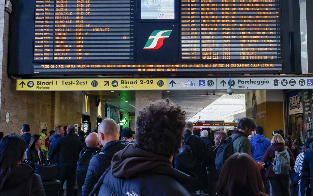 Guasto sull’Alta velocità Roma-Napoli, ritardi fino a 2 ore