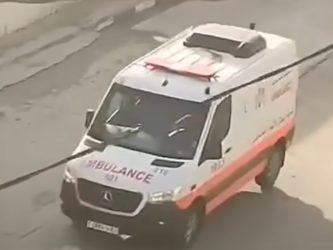 A Gaza riprendono i bombardamenti, colpito ospedale a Khan Yunis: più di venti morti