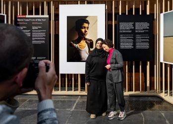 World Press Photo 2025: vince la foto che denuncia la tragedia dei bambini di Gaza