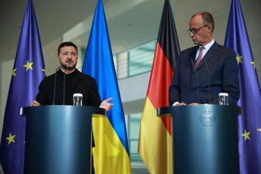 Germania e Ucraina costruiranno missili a lunga gittata: l’accordo voluto da Merz