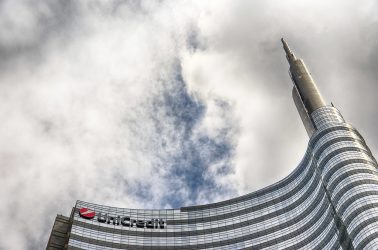 RisiKo bancario. Altri 30 giorni: la Consob dà un assist a UniCredit nell’acquisizione di Banco BPM