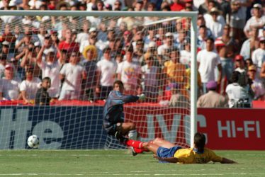 L’omicidio di Andrés Escobar 31 anni fa: l’autogol ai Mondiali che forse gli costò la vita