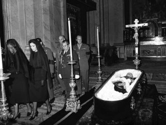 Mezzo secolo dalla morte di Franco: un quinto degli spagnoli lo rimpiange