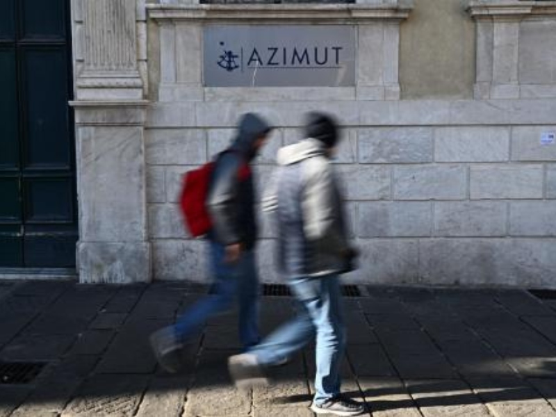 Azimut crolla in borsa: le azioni perdono oltre il 15%. Bankitalia ferma la holding