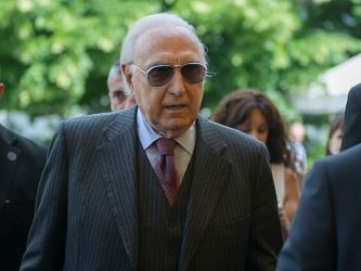 Pippo Baudo: eredi ancora all’asciutto a tre mesi dall’apertura del testamento