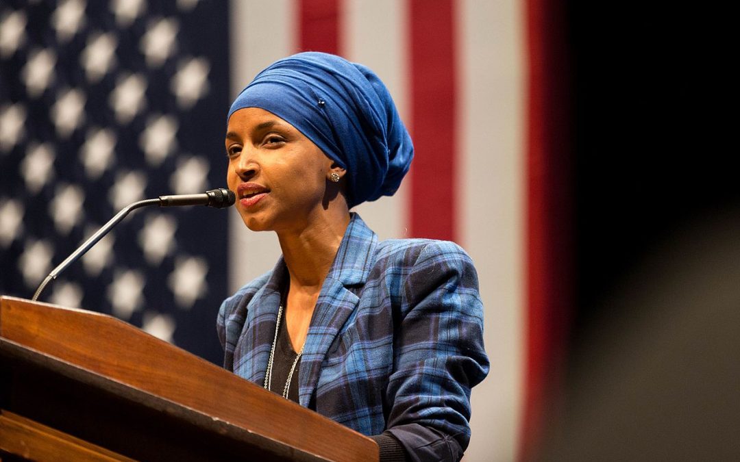 La deputata democratica Ilhan Omar aggredita a Minneapolis. Trump: «È un’impostora»