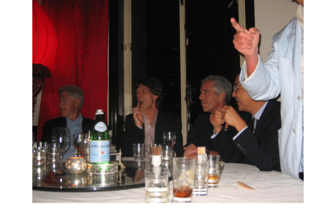 Caso Epstein: rivelati milioni di file, molti imbarazzi ma Trump ne esce (quasi) indenne