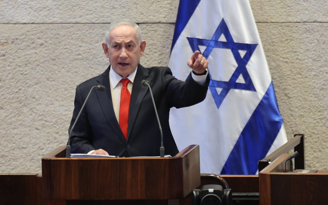 Guerra in Iran, Netanyahu in video per dimostrare di essere vivo: «Guardatemi, sono qui»